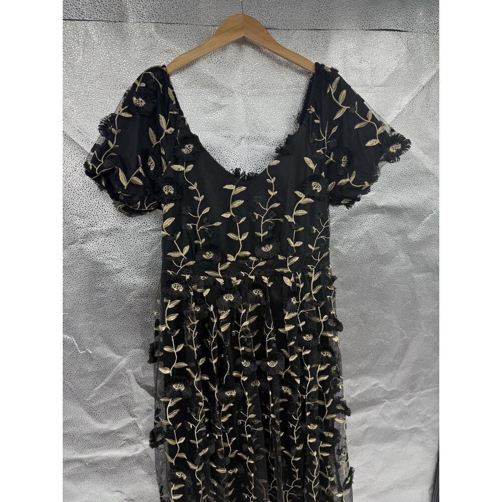 ARULA Black Maxi Dress with Cream Floral Stitching - Picture 4 of 9